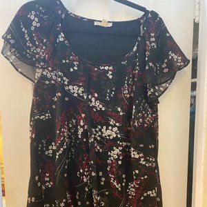 Black floral flutter sleeve blouse